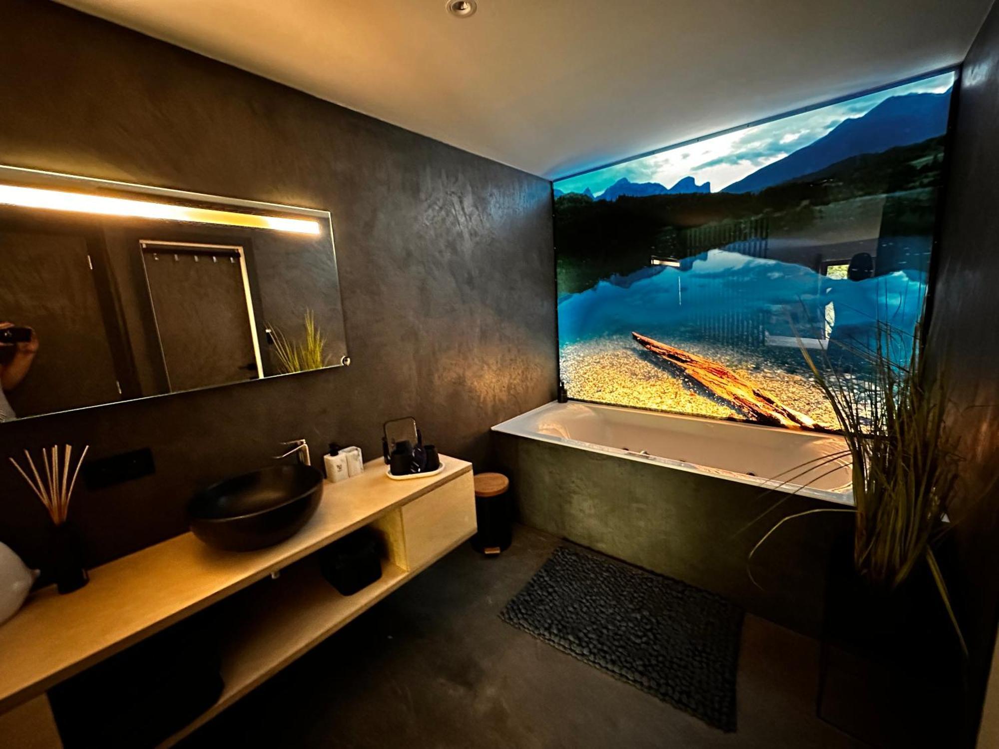 Plaisances, Les Plaisirs Du Bord De Meuse - Chambre D'Hotes Avec Baignoire Spa Profondeville Exterior foto